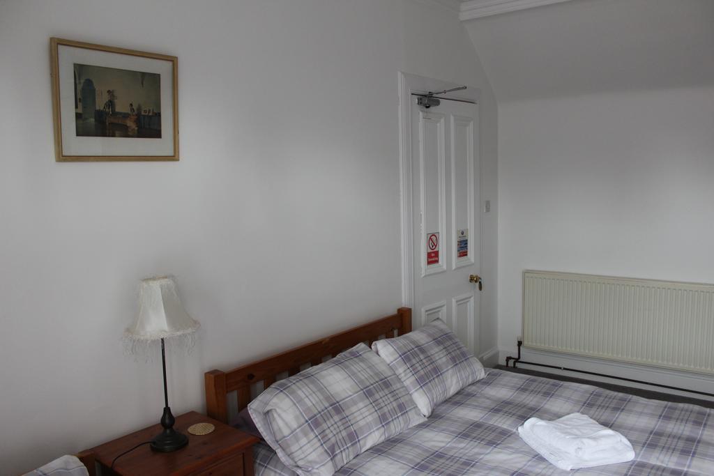 קינגוסי Dunmhor Guest House מראה חיצוני תמונה