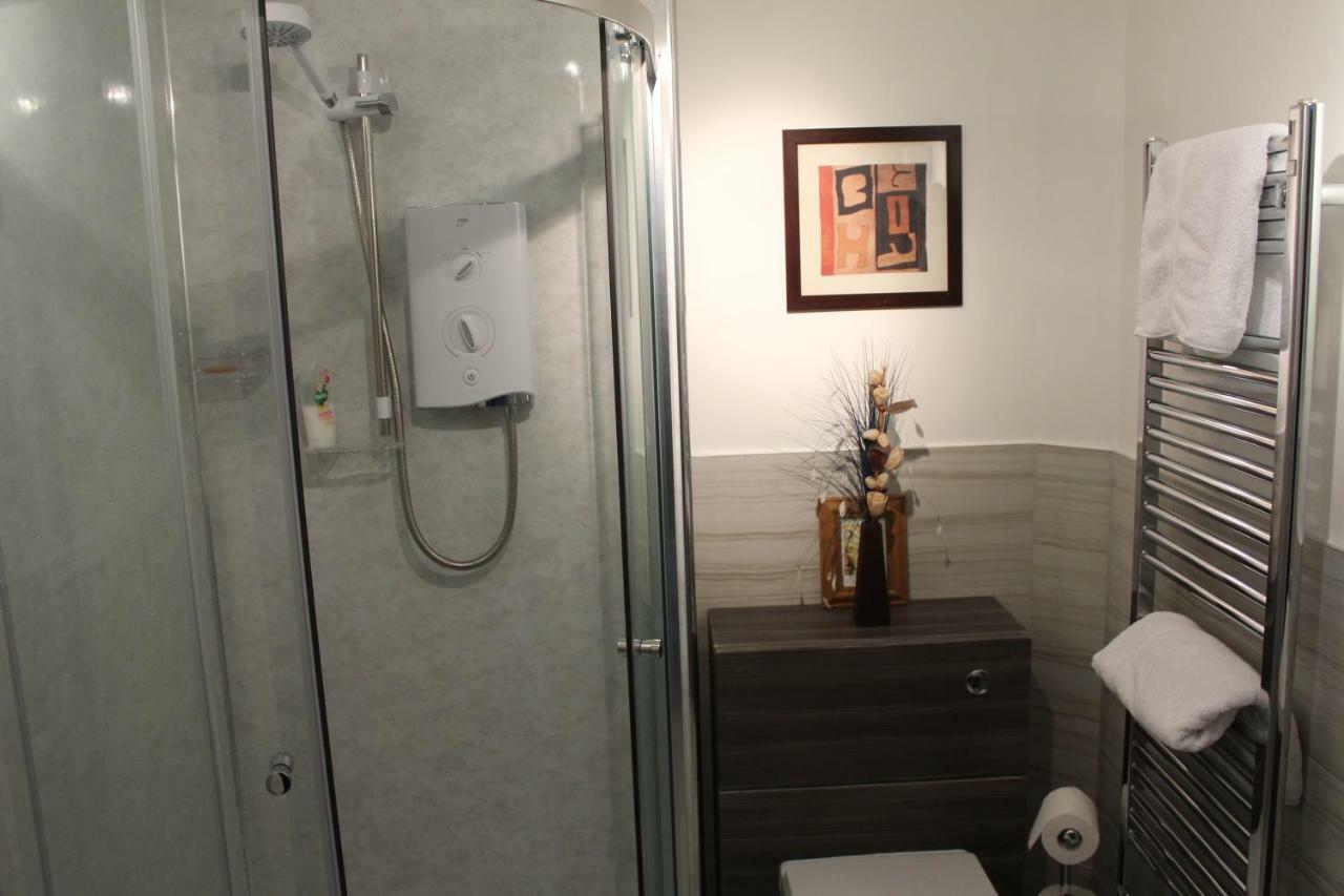 קינגוסי Dunmhor Guest House מראה חיצוני תמונה